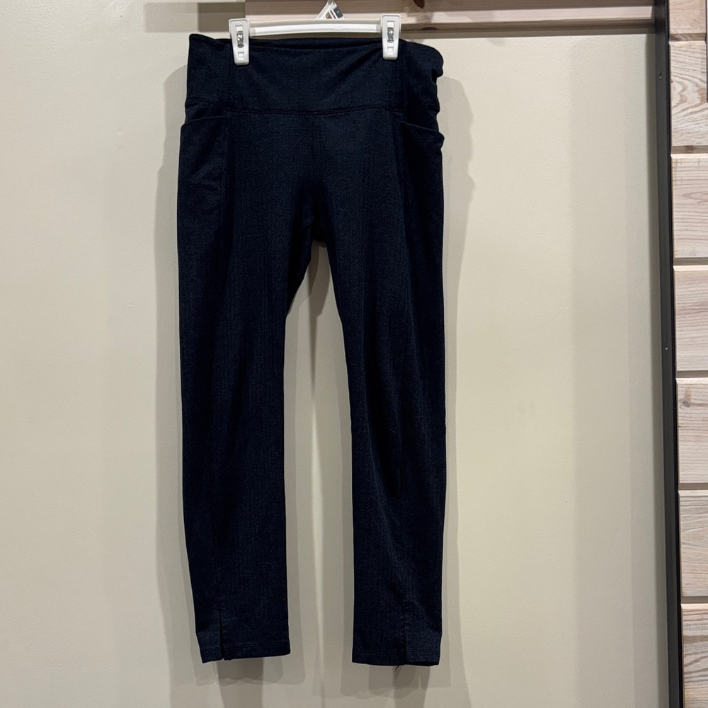 Women’s ATHLETA leggings